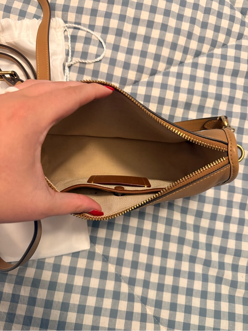 Coach Women’s Waverly Bag in Honey Brown - Picture 3 of 4